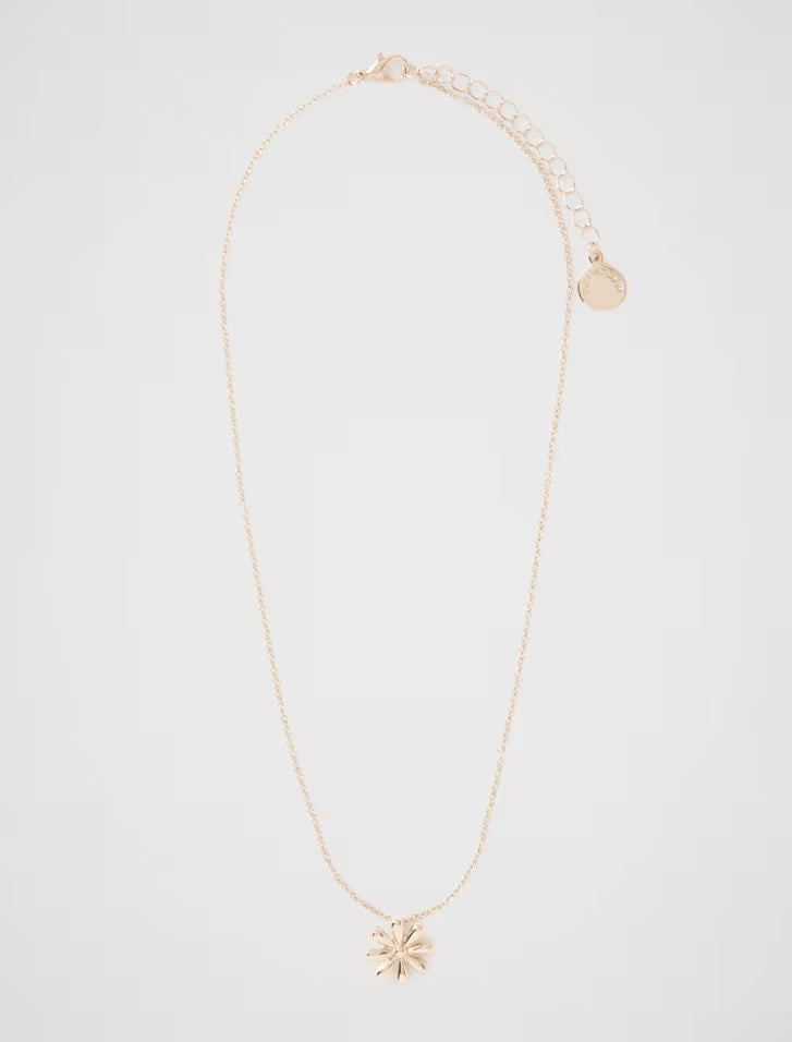Daisy Necklace