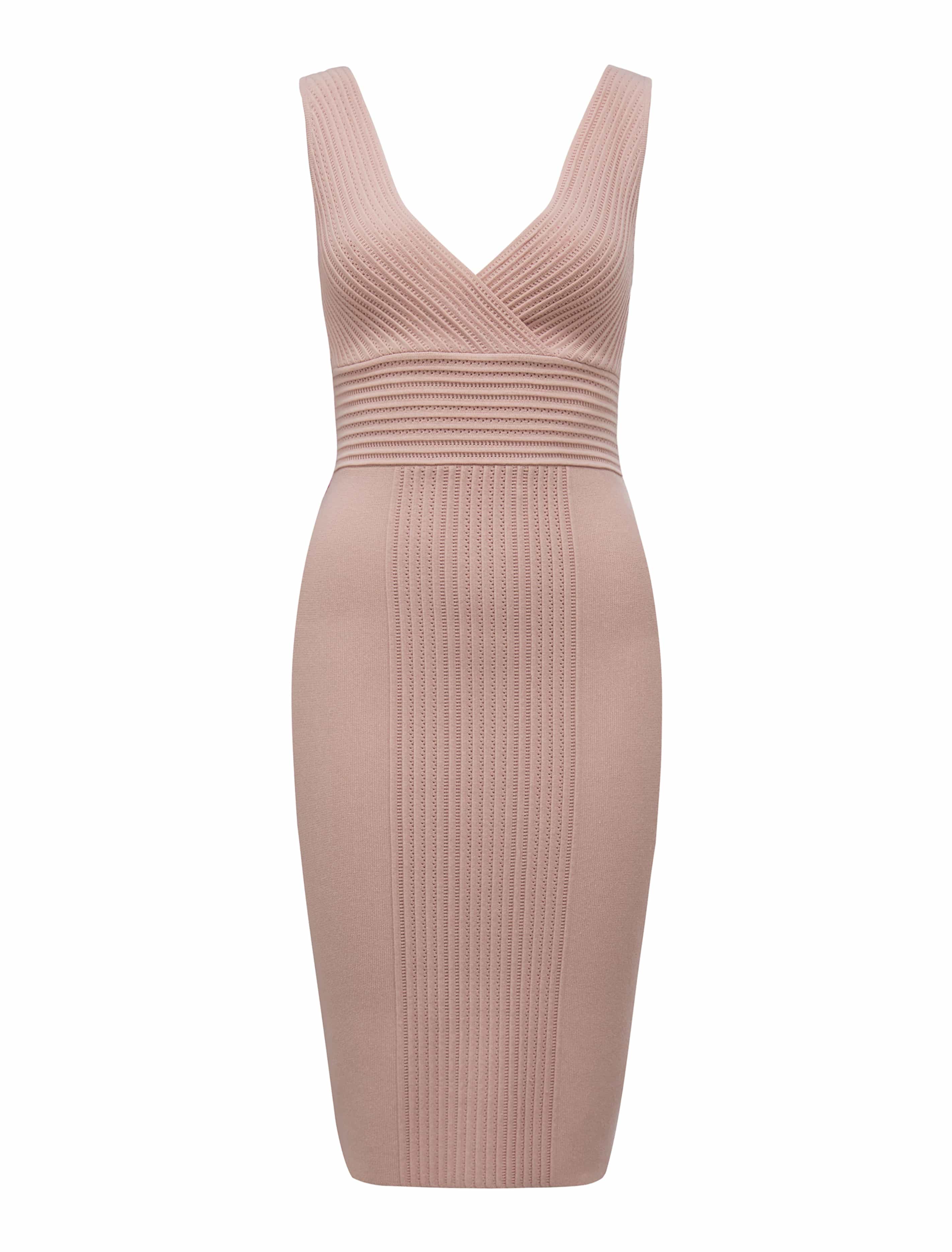AllTerritories_Mannequin_24866501_F Mannequin