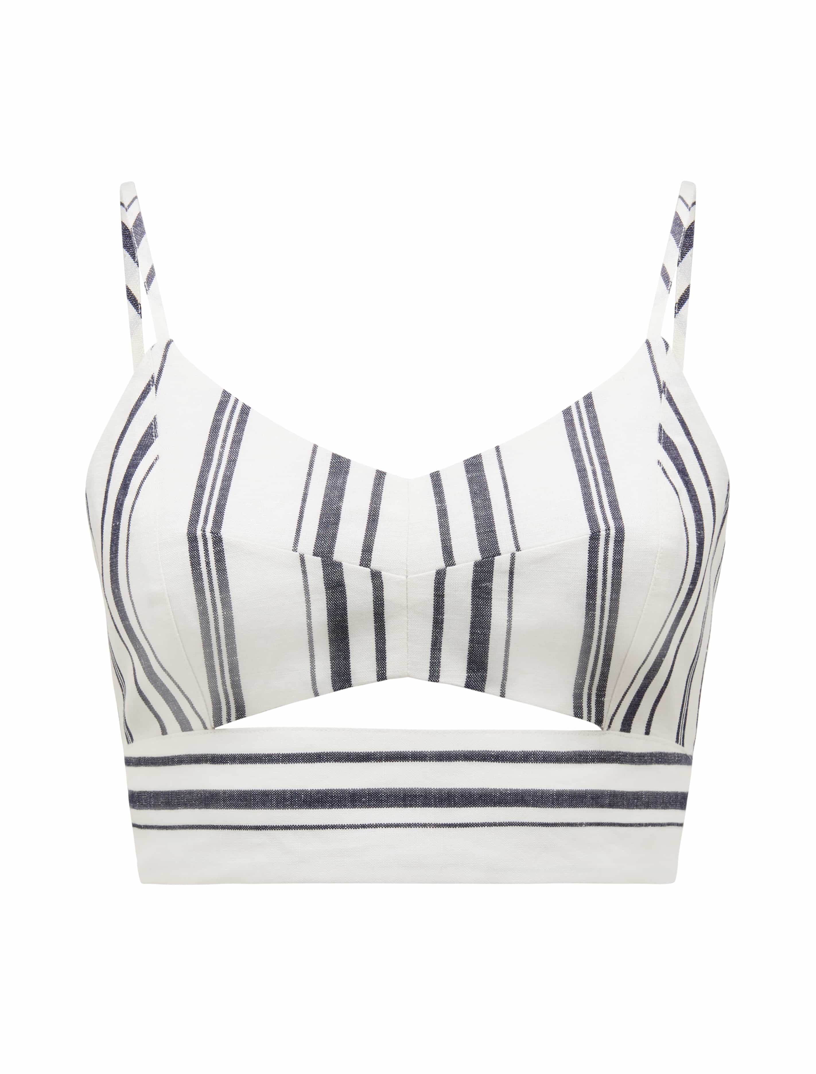 AllTerritories_Mannequin_25409002_F Mannequin