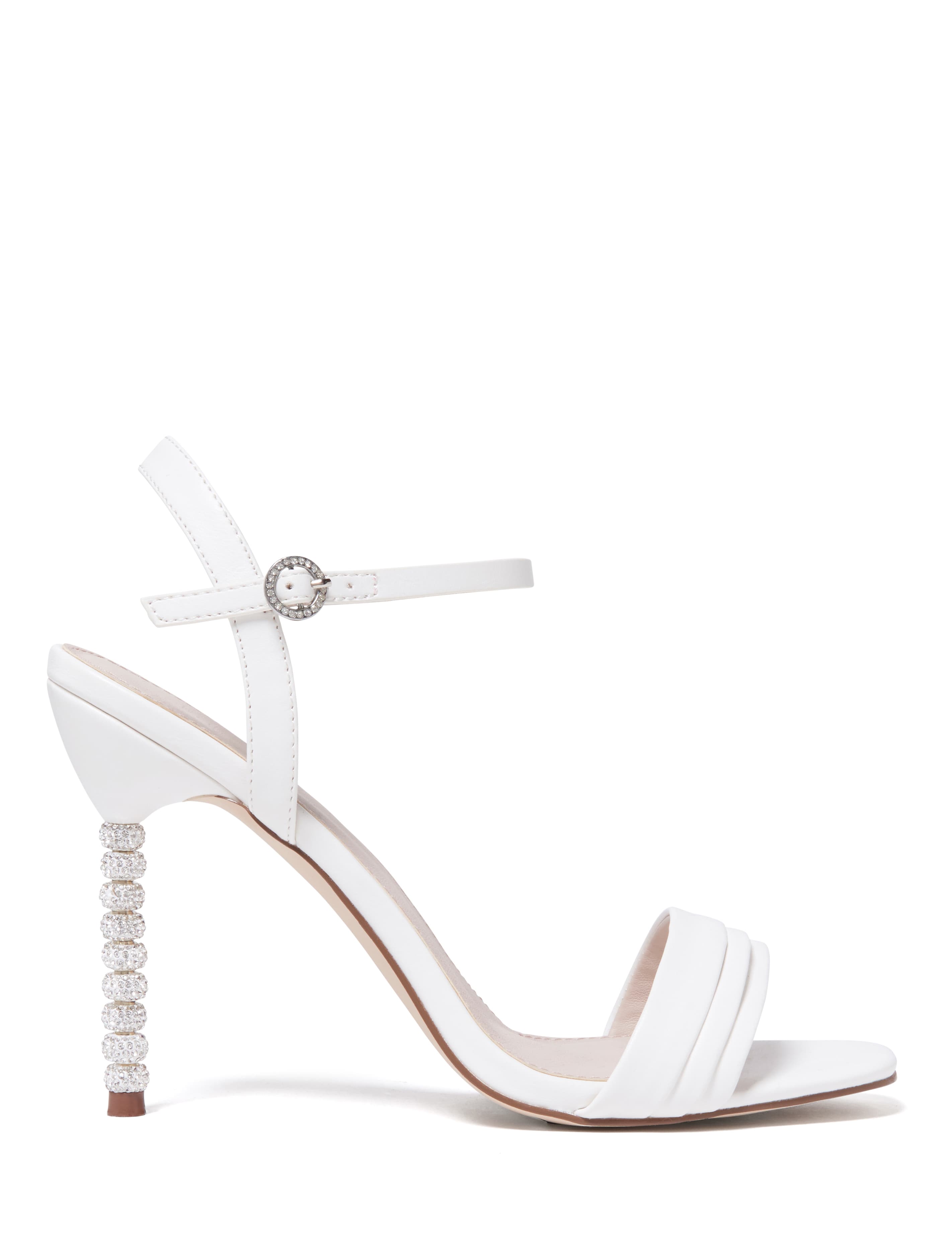 AllTerritories_Mannequin_25559503_S Mannequin