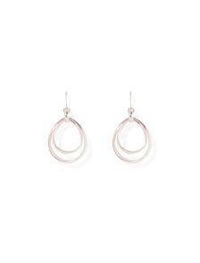 Bobbi Linked Small Drop Earrings Rose Gold_mannequin