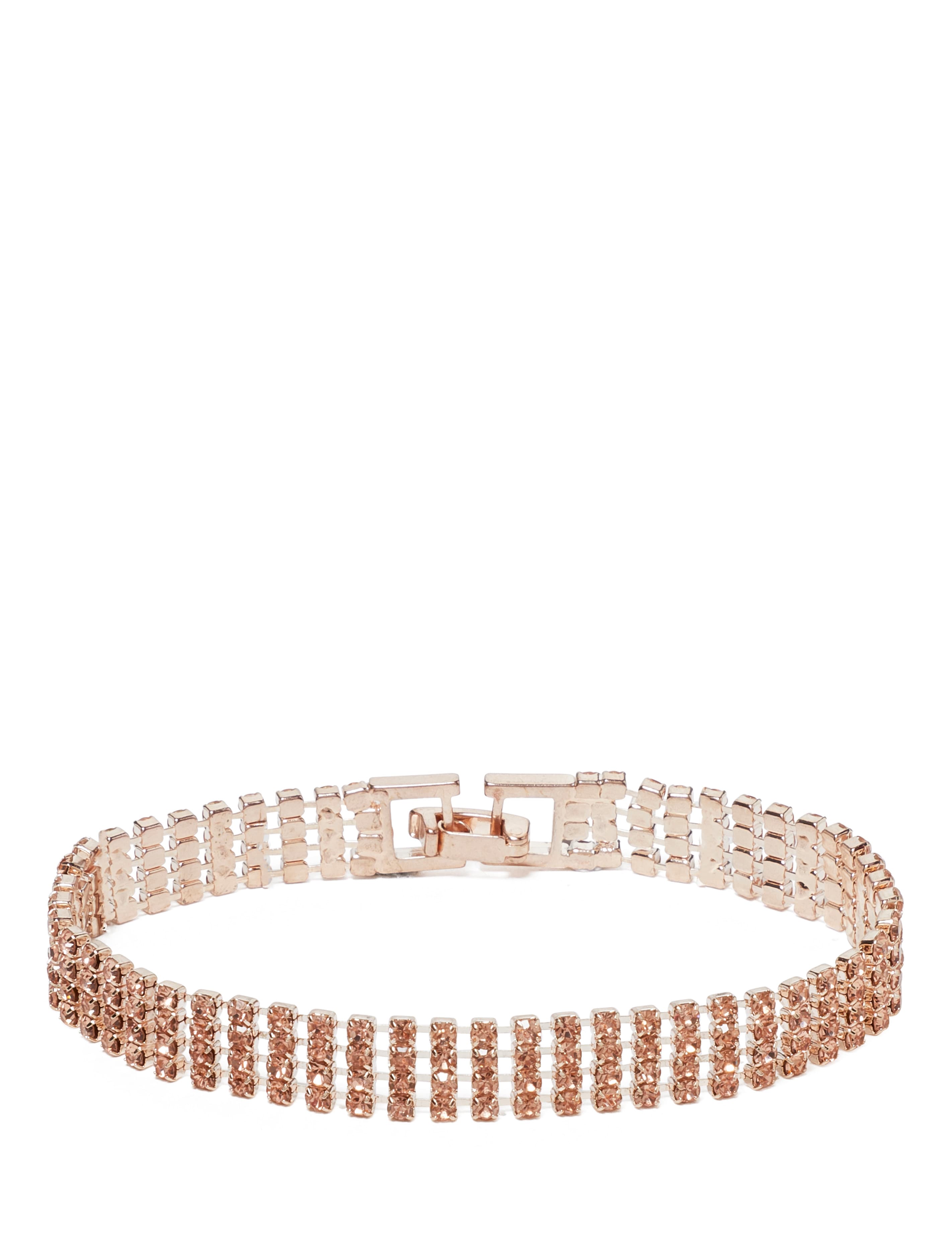 Clara Cupchain Bracelet Silk_mannequin
