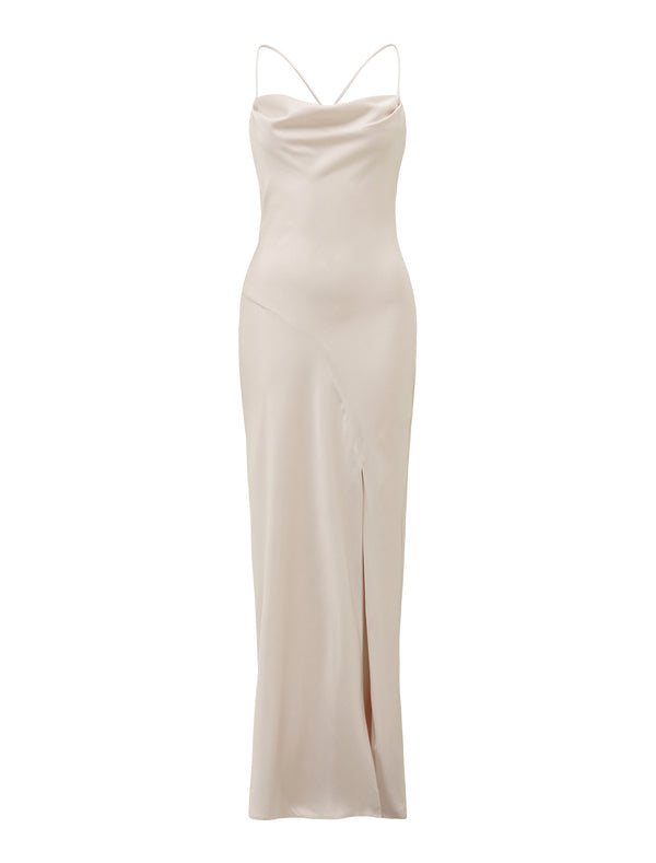 AllTerritories_Mannequin_27628602_F6 Mannequin