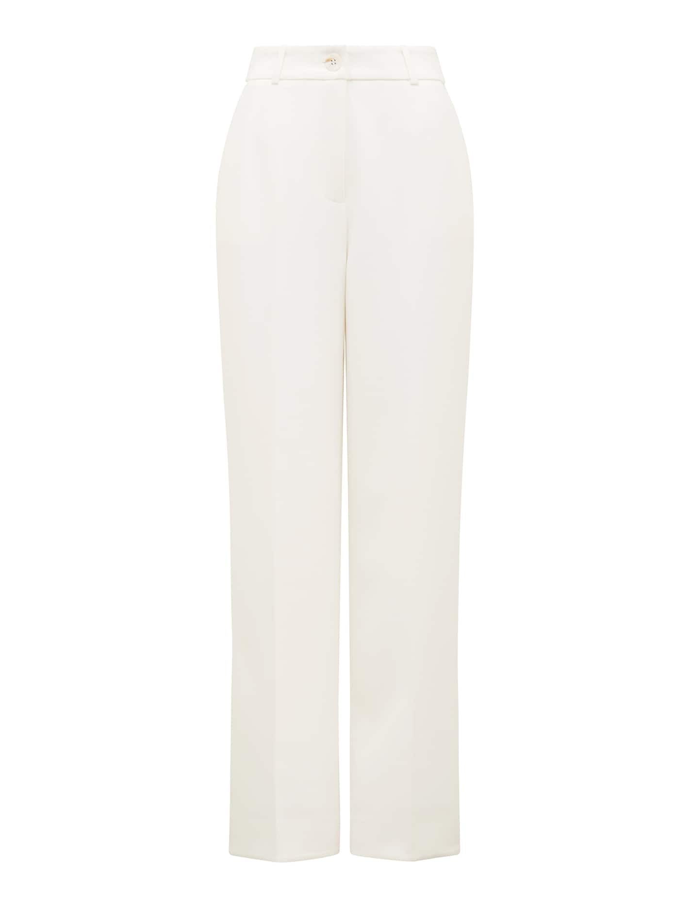 AllTerritories_Mannequin_28718402_F6 Mannequin