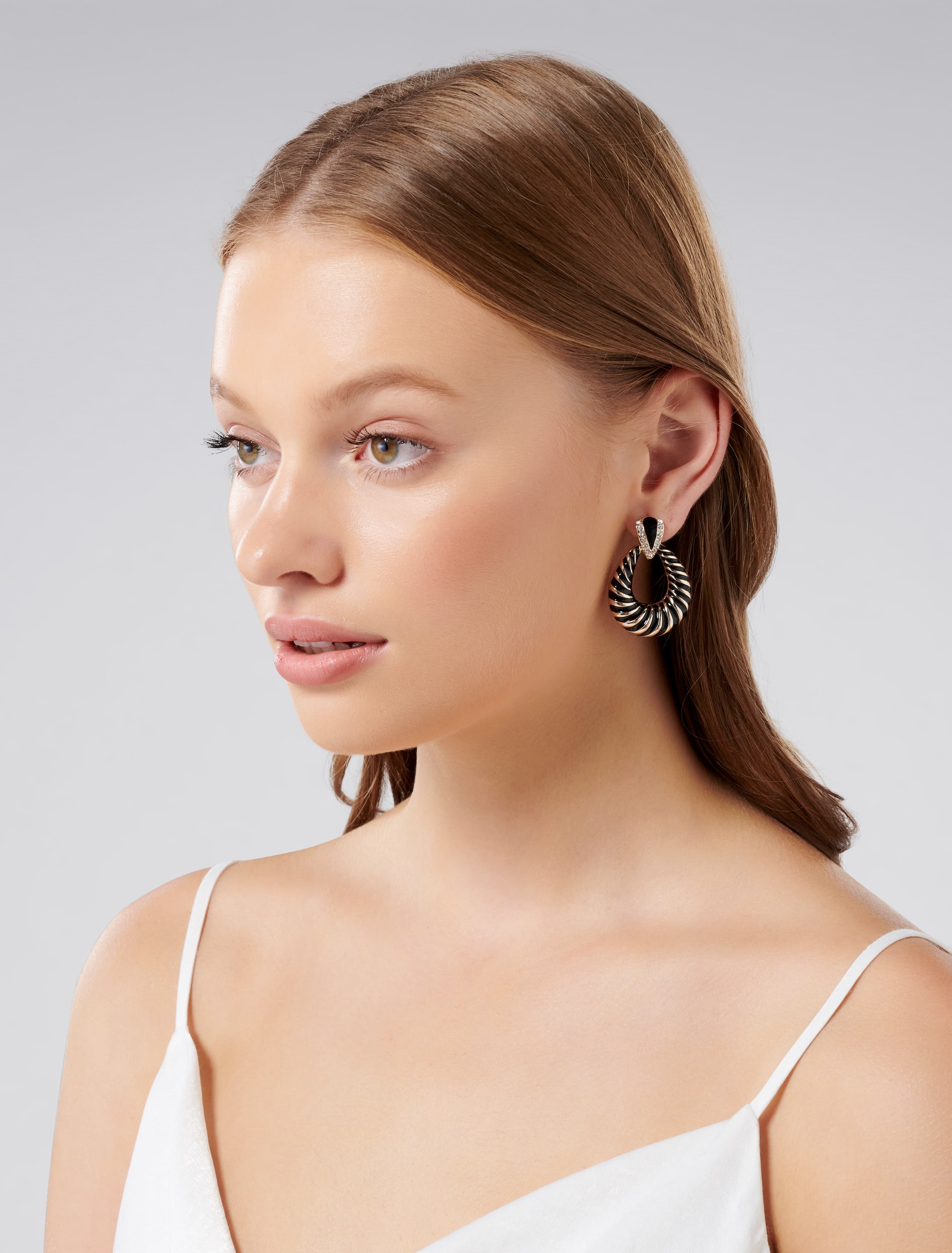 Milena Textured Enamel Teardrop Earrings Black & Gold