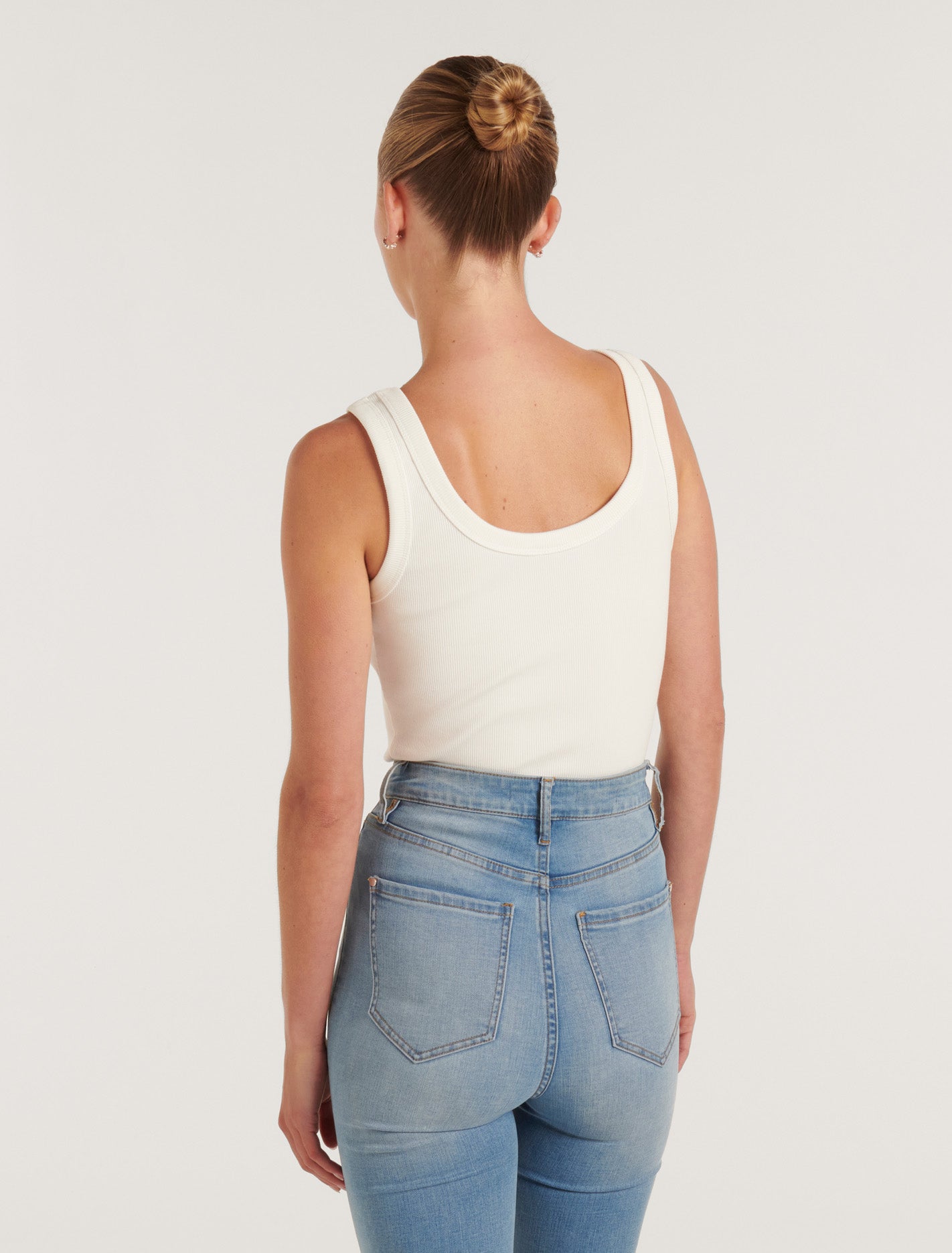Riley Scoop Neck Tank Porcelain